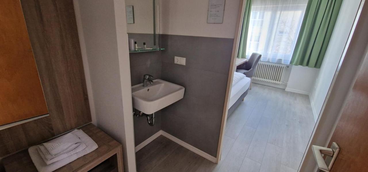 Hotel Ladage Frankfurt am Main Eksteriør bilde